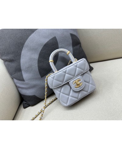 CHANEL SMALL VANITY CASE