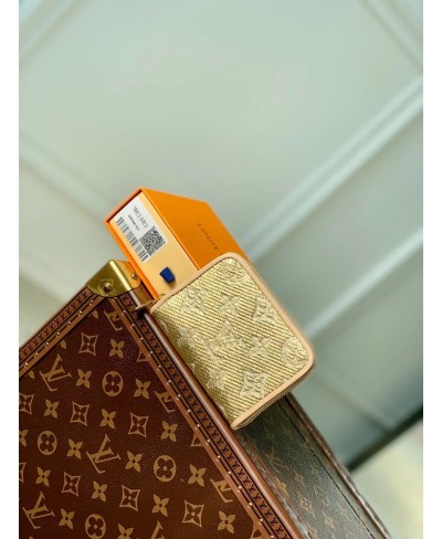 LOUIS VUITTON Zippy Coin Purse