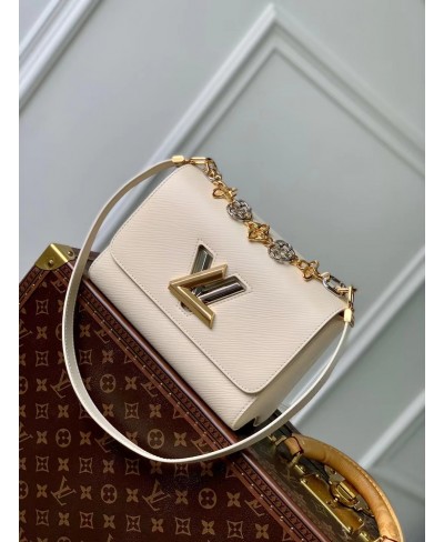 LOUIS VUITTON Twist MM