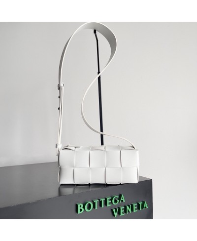 BOTTEGA VENETA Small Brick Cassette