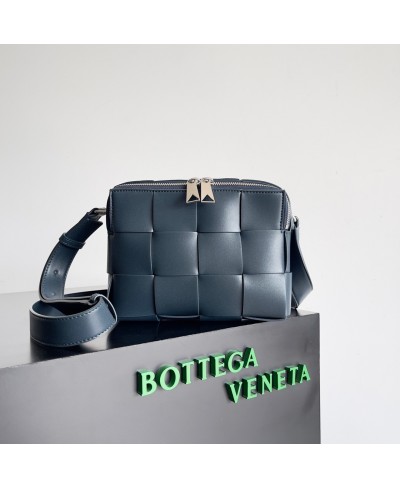 BOTTEGA VENETA Cassette Camera Bag