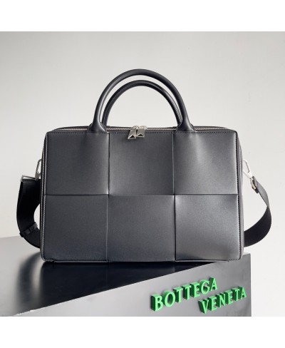 BOTTEGA VENETA Arco Briefcase