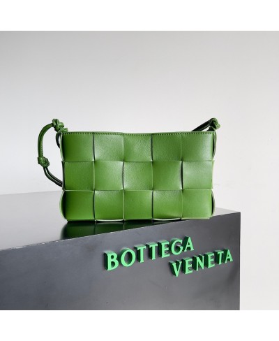 BOTTEGA VENETA Cassette Pouch On Strap