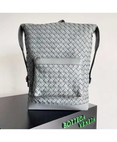 BOTTEGA VENETA Small Intrecciato Backpack