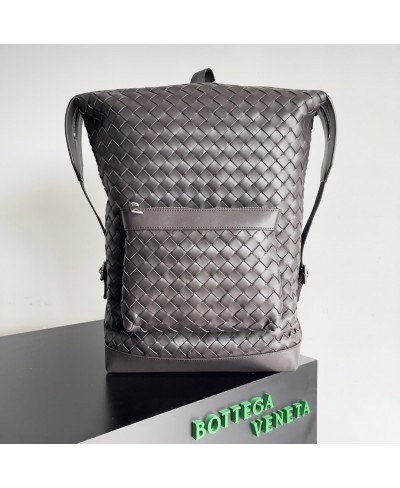 BOTTEGA VENETA Small Intrecciato Backpack