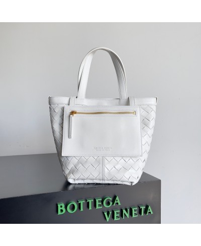 Flip Flap Piccola BOTTEGA VENETA