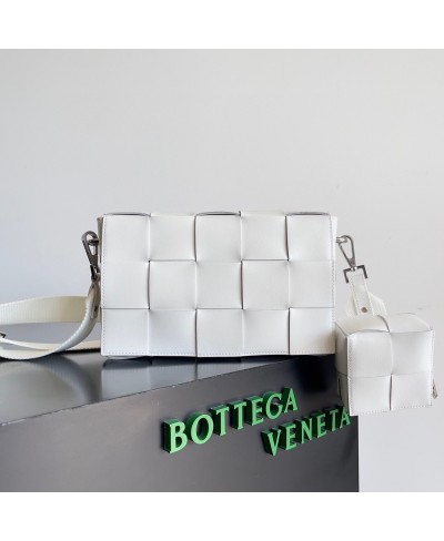 BOTTEGA VENETA Cassette With Versatile Strap