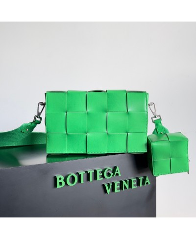 BOTTEGA VENETA Cassette With Versatile Strap