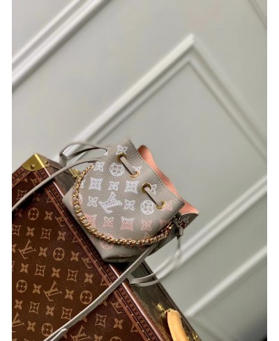 LOUIS VUITTON Pico Bella