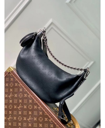 LOUIS VUITTON Baia MM