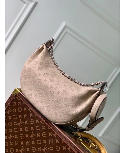 LOUIS VUITTON Baia MM