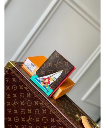 LOUIS VUITTON Passport Cover