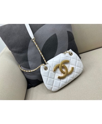 CHANEL SMALL MESSENGER BAG