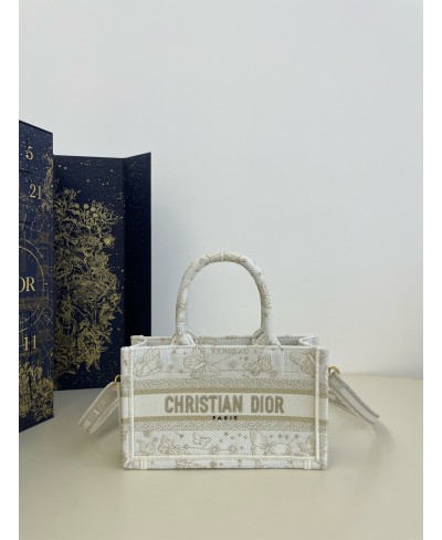 Dior Book Tote mini con tracolla CHRISTIAN DIOR