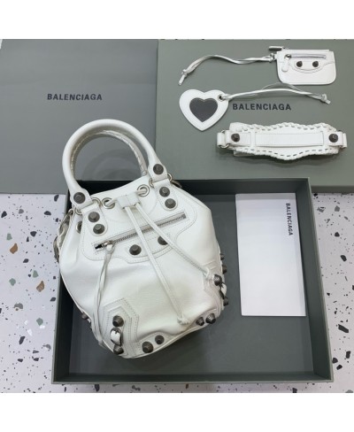 BALENCIAGA WOMEN'S LE CAGOLE SMALL BUCKET BAG