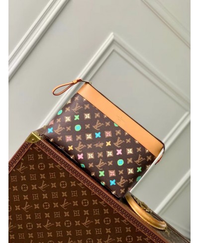 LOUIS VUITTON Pochette Voyage Souple