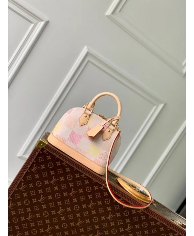 LOUIS VUITTON Alma BB