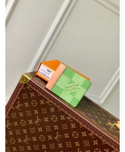 LOUIS VUITTON Slender Wallet