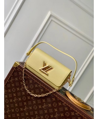 LOUIS VUITTON Twist West