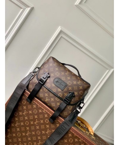 Borsa messenger LV Trail LOUIS VUITTON