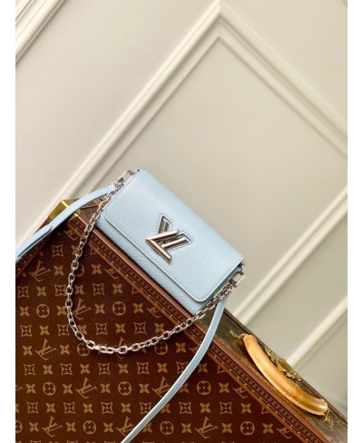 LOUIS VUITTON Twist West Pochette