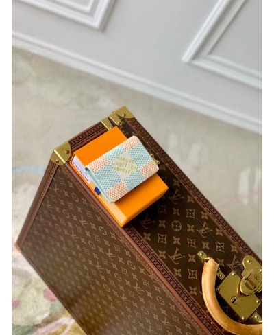 LOUIS VUITTON Pocket Organizer