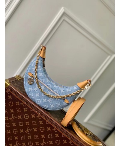 LOUIS VUITTON Loop