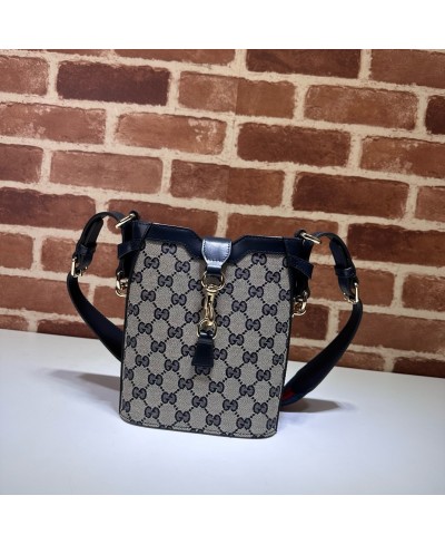 GUCCI GG MINI BUCKET SHOULDER BAG