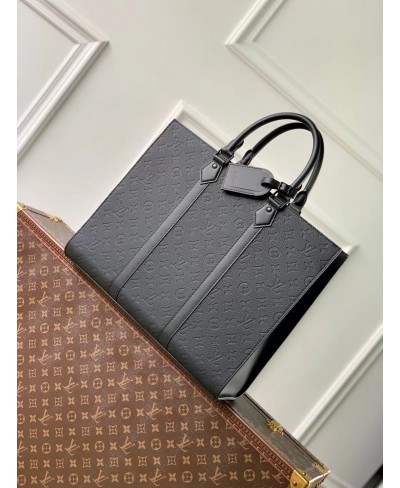 LOUIS VUITTON Sac Plat 24H