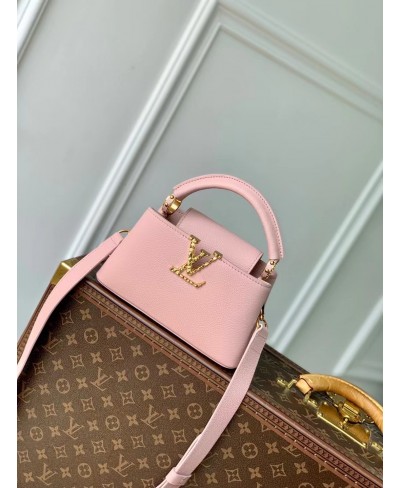 LOUIS VUITTON Capucines East-West Mini