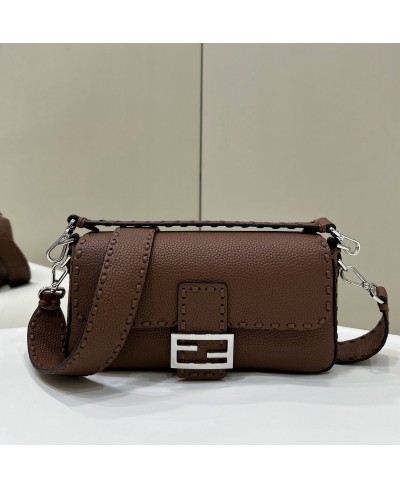 FENDI Baguette