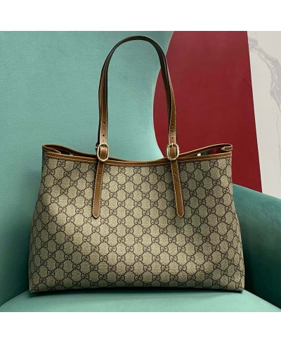 GUCCI GG Emblem medium tote bag