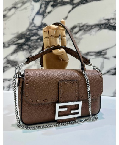 Baguette Mini FENDI