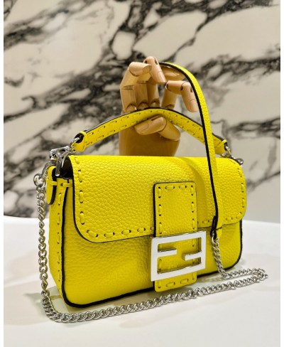 Baguette Mini FENDI