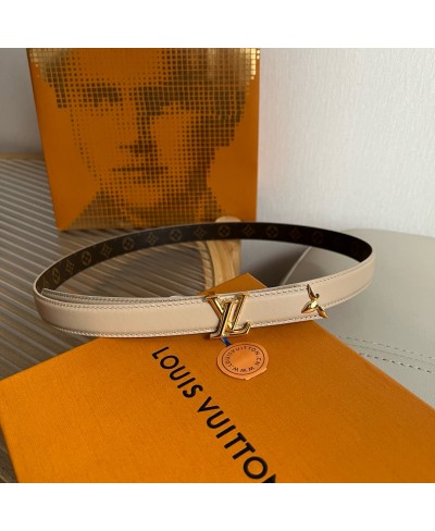 LOUIS VUITTON Pretty LV 20mm Reversible Belt