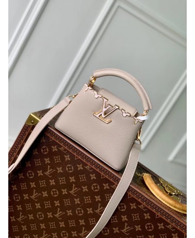 Borsa Capucines Mini LOUIS VUITTON