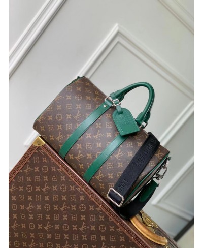 LOUIS VUITTON Keepall Bandoulière 35