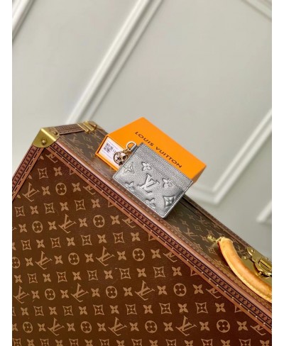 LOUIS VUITTON LV Charms Card Holder