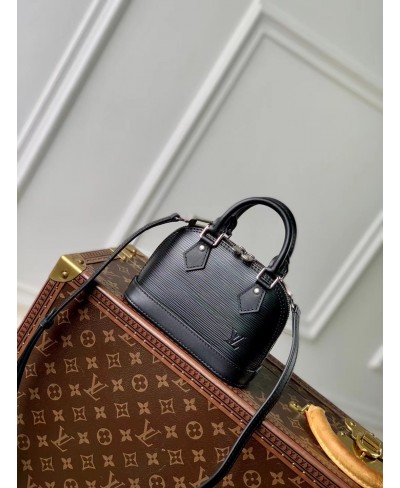 LOUIS VUITTON Alma Nano