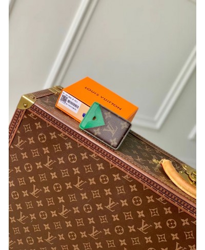 LOUIS VUITTON Porte-Cartes Magnet