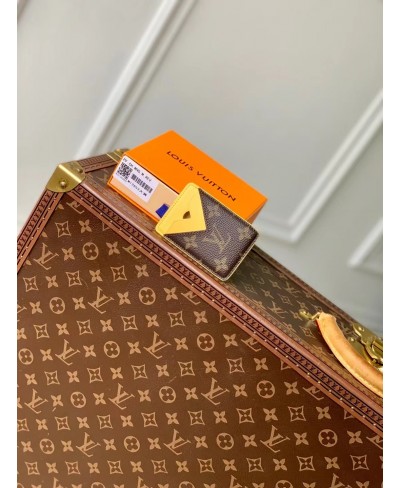 LOUIS VUITTON Porte-Cartes Magnet