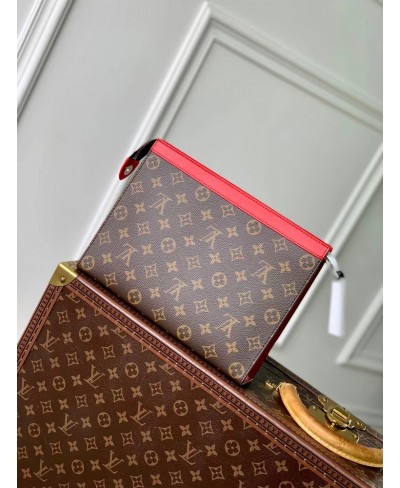 LOUIS VUITTON Pochette Voyage MM