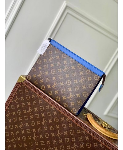 Pochette Voyage MM LOUIS VUITTON