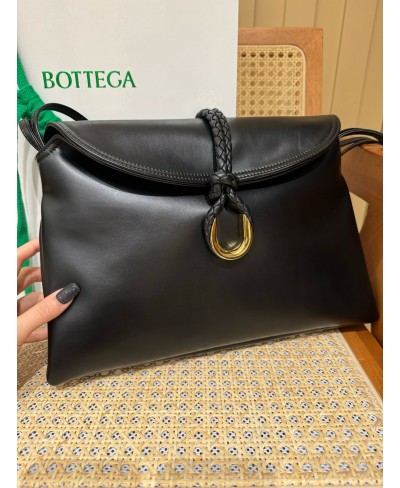 Liberta BOTTEGA VENETA