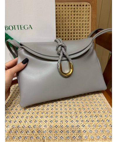 Liberta piccola BOTTEGA VENETA