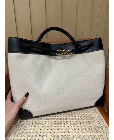 Andiamo grande BOTTEGA VENETA