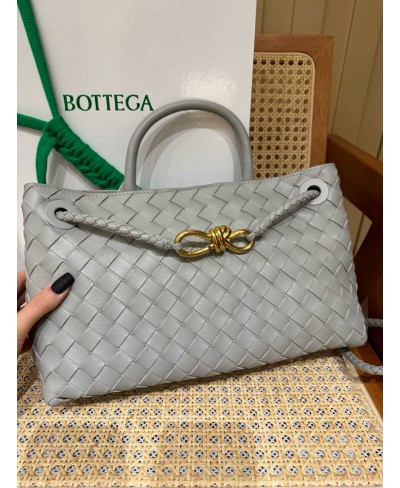 BOTTEGA VENETA East-West Andiamo