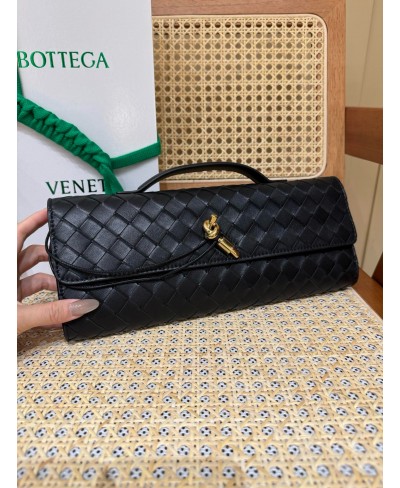 Andiamo Clutch BOTTEGA VENETA