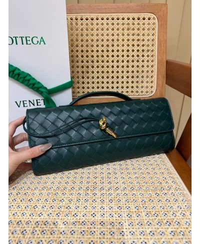 Andiamo Clutch BOTTEGA VENETA