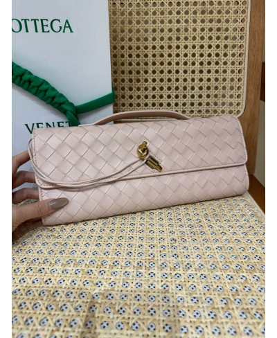 Andiamo Clutch BOTTEGA VENETA